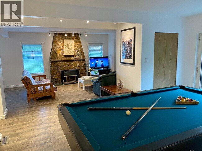 Photo du bâtiment - 4300 Southwood St