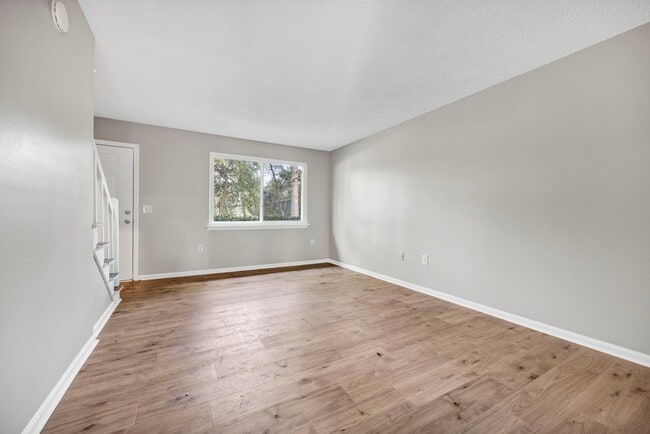 Building Photo - 815 Raleigh St