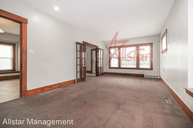 Building Photo - 4 br, 2 bath House - 8103 Jeffries Avenue