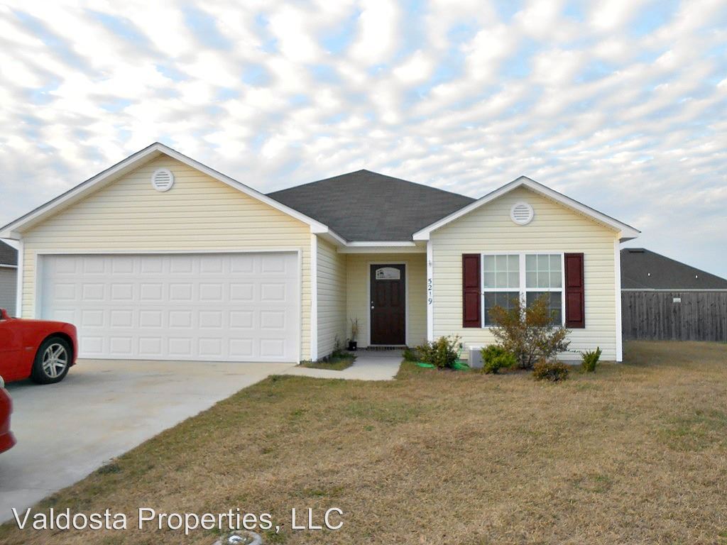 5219 Branch Point Dr, Valdosta, GA 31605 House Rental in Valdosta, GA