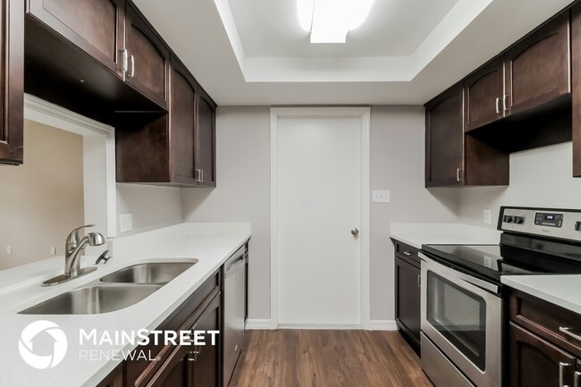 Foto del edificio - 6730 Bermuda Ave