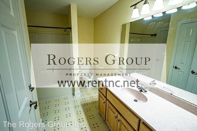 Foto del edificio - 2 br, 2 bath House - 19 Beechtree Trail