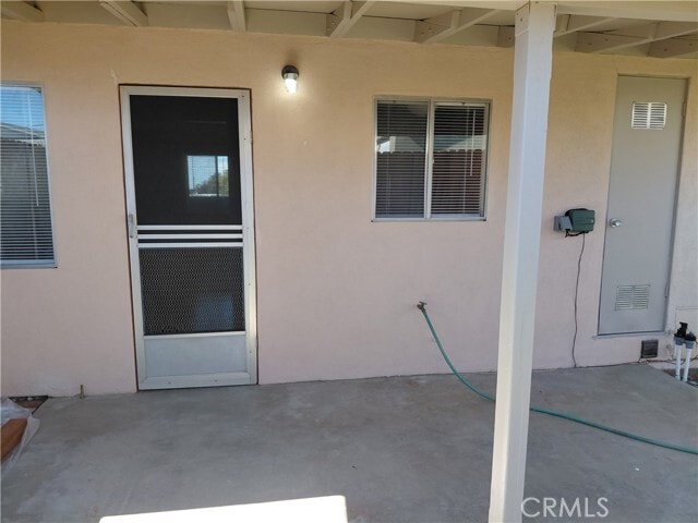 Foto del edificio - 12465 Vista