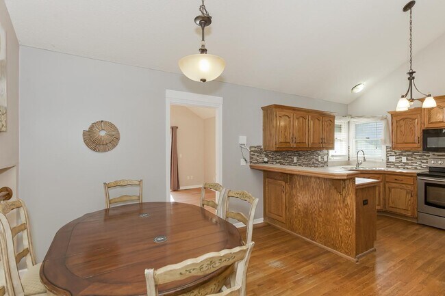 Foto del edificio - 4411 NE 65th Terrace