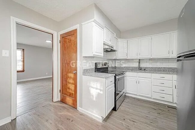 Building Photo - 1143 Charbonier Rd