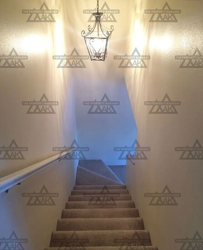 Foto del edificio - Beautiful 3 bedroom home for rent / Sorry no pets / Heat Included!!