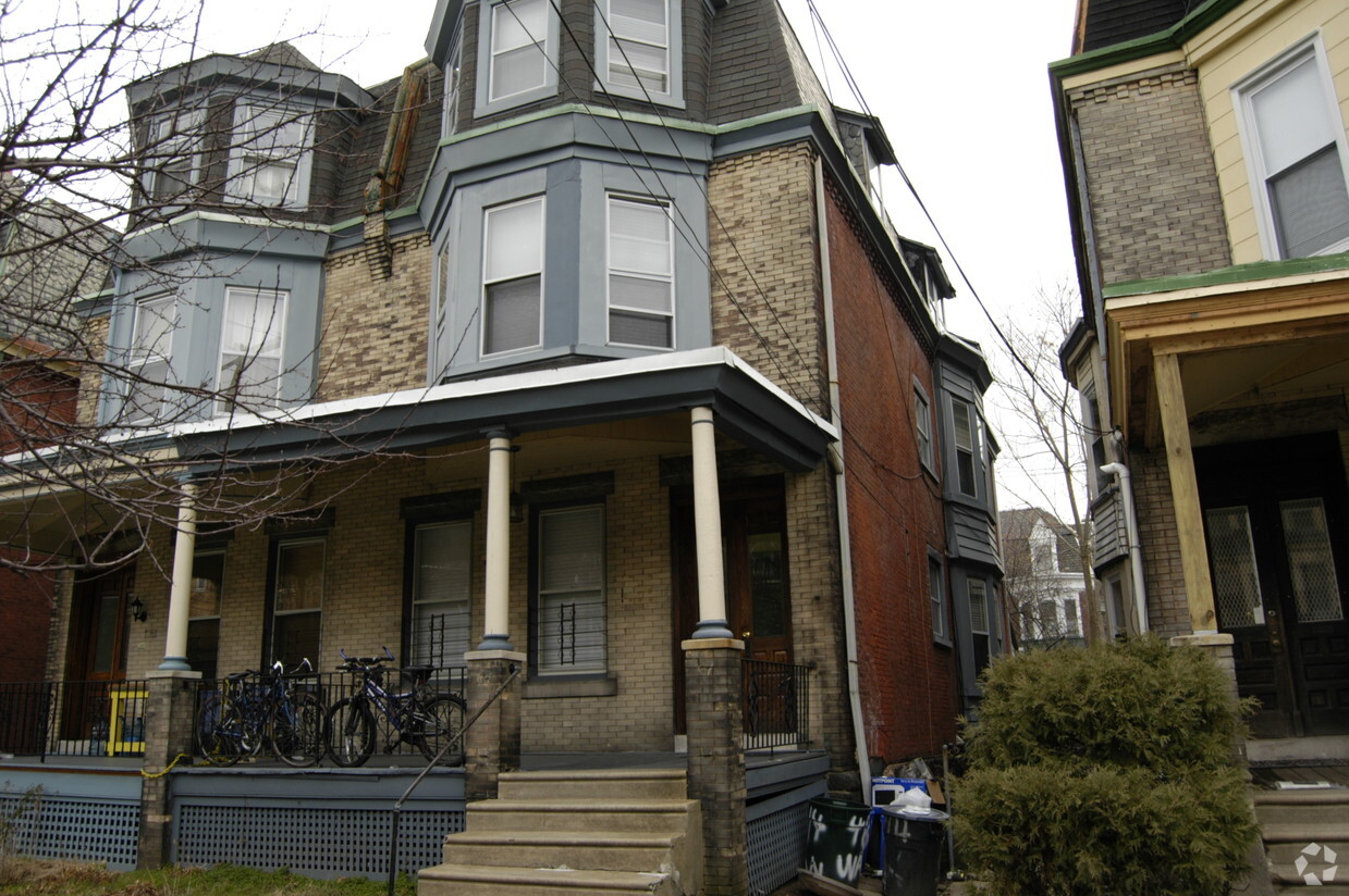 Foto del edificio - 4814 Warrington Ave