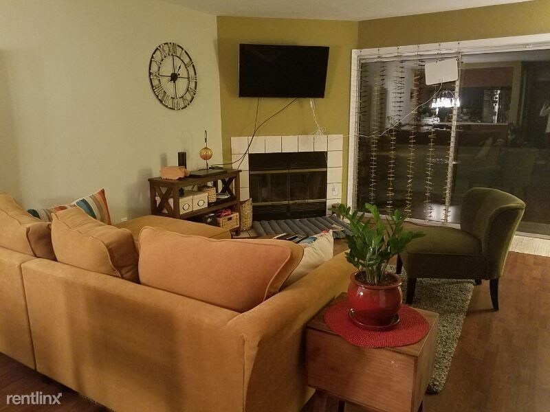 Foto principal - 3320 Cherokee Ave