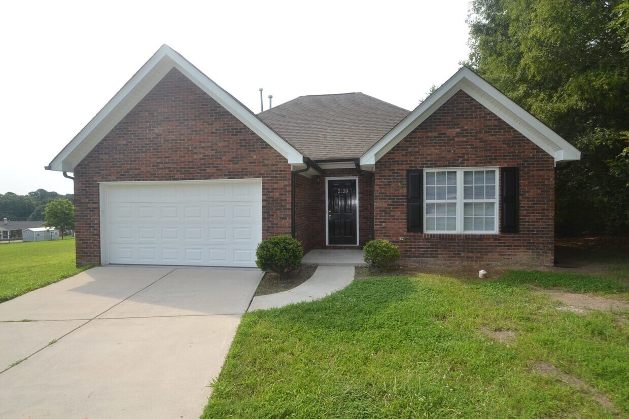 2120 Centergrove Rd House Rental in Kannapolis, NC