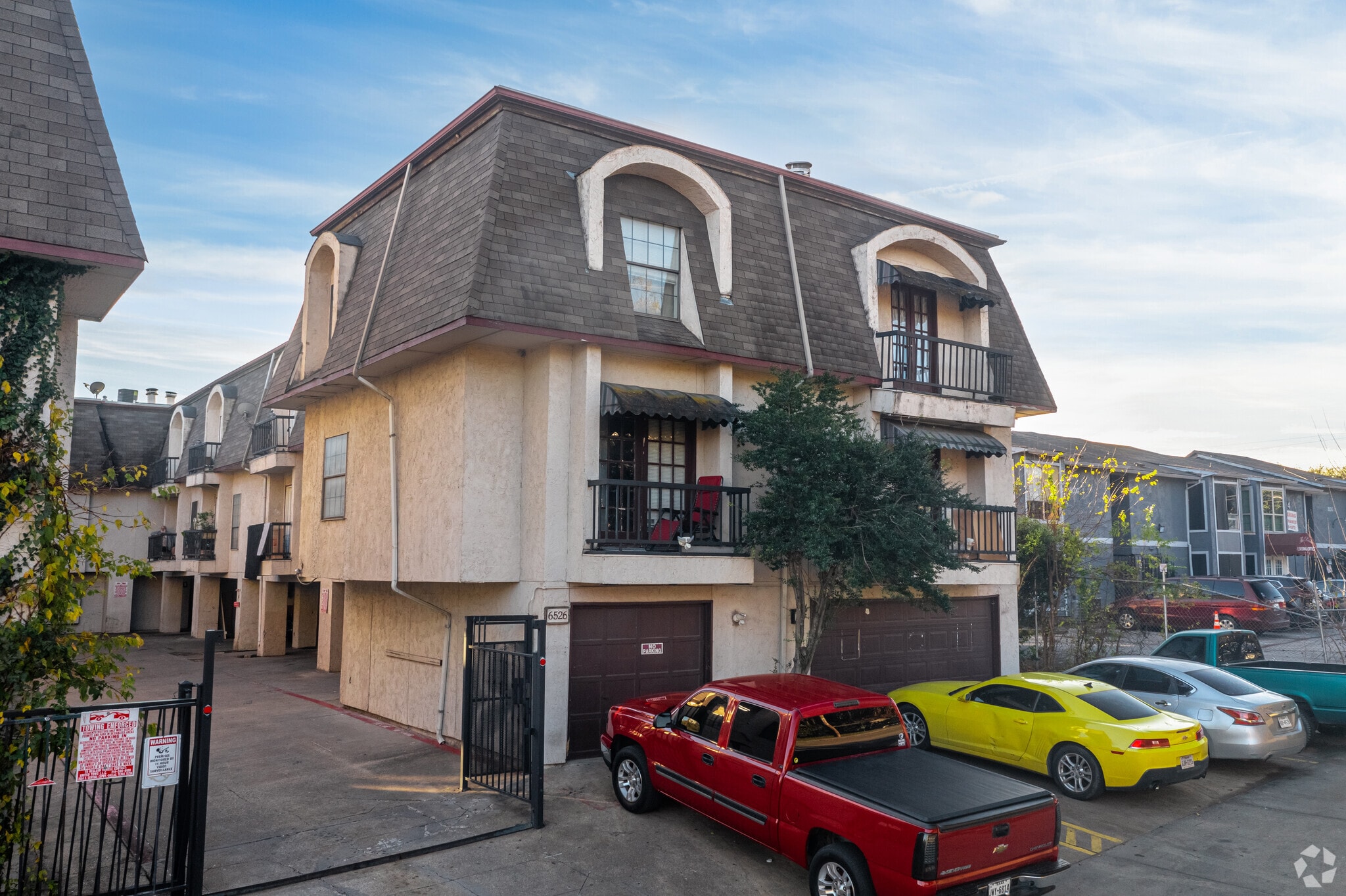 Trinity Court Condominiums