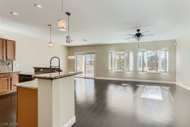 Building Photo - 2517 Willow Wren Dr