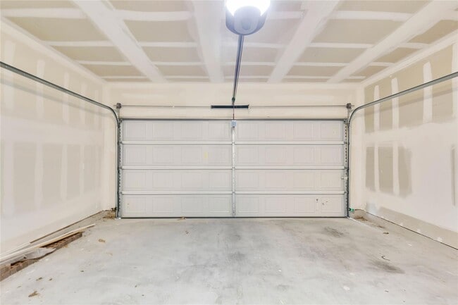 Building Photo - 12436 Woodcock Wy