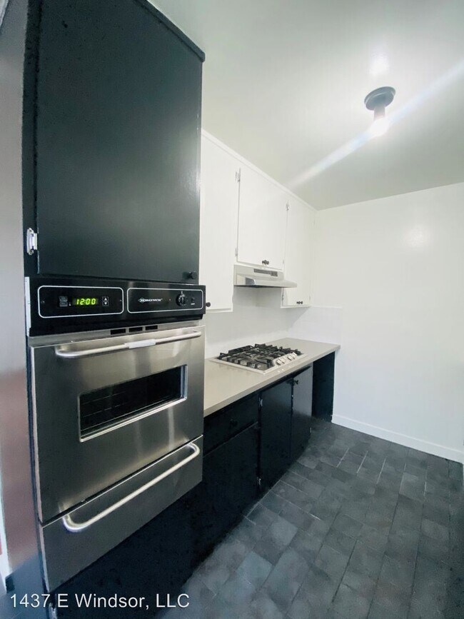 Foto del edificio - 1437 E Windsor Rd