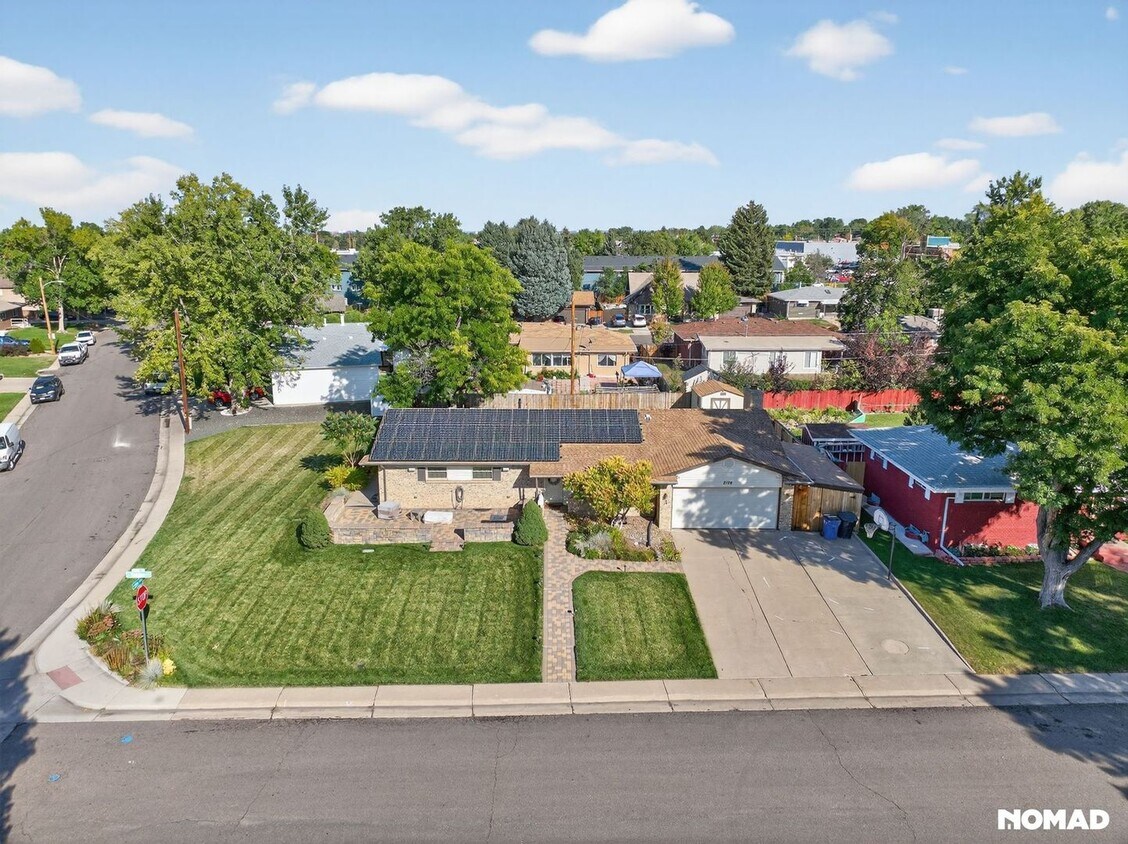 Primary Photo - 2126 S Golden Ct