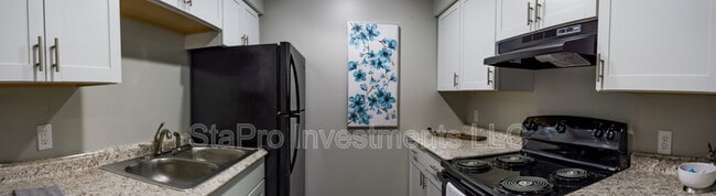 Foto del edificio - 2360 Hamilton Ave