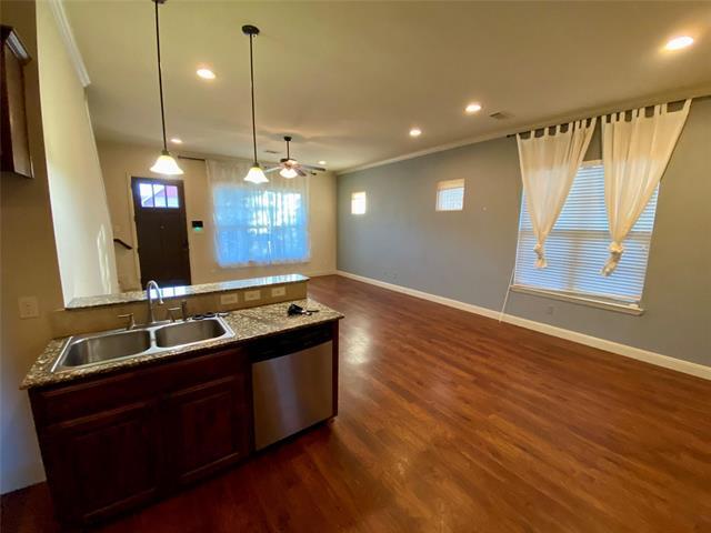 Building Photo - 2517 Rugby Ln
