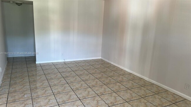 Foto del edificio - 1200 SW 52nd Ave
