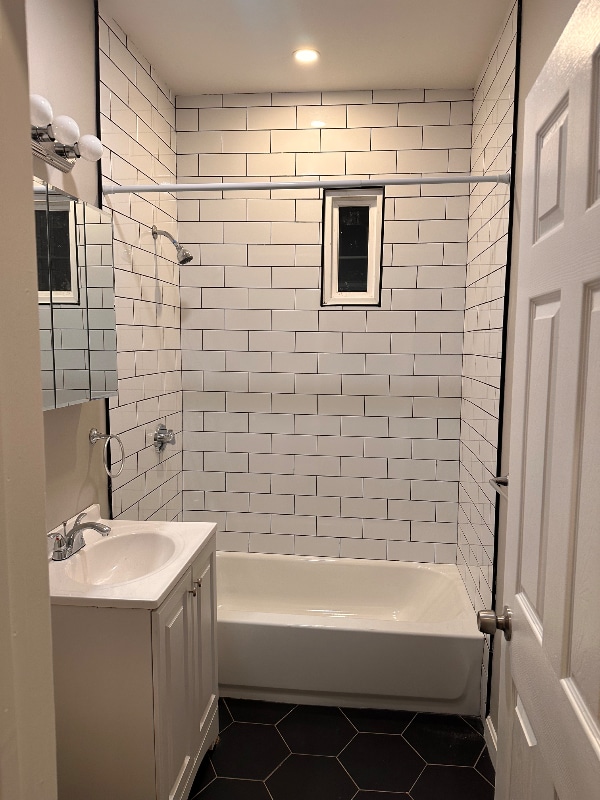 Building Photo - 16 Wakullah St