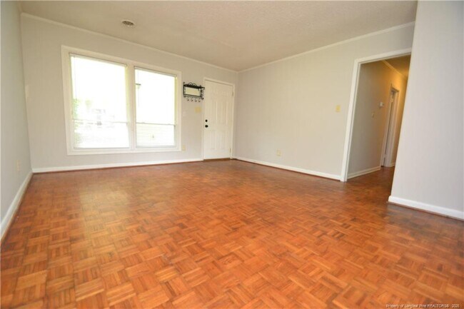 Foto del edificio - 2823 Croydon St