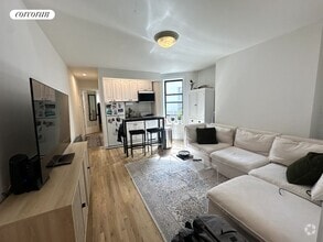 Building Photo - 324 W 47th St