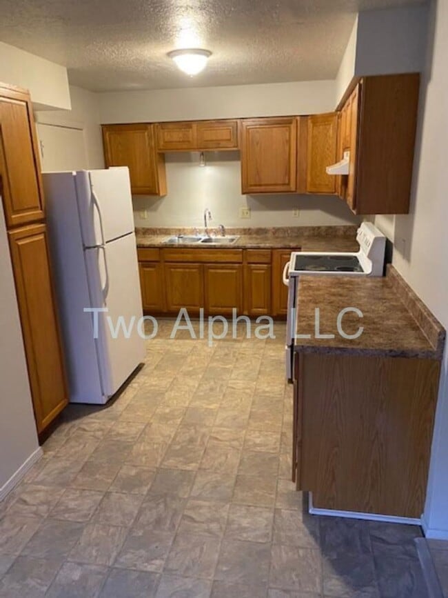 Building Photo - Family Home in Quiet Cul-De-Sac in NW Albu...