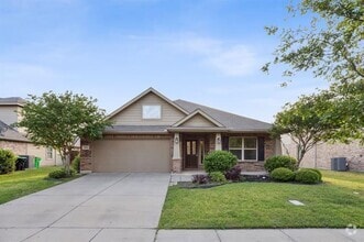 Building Photo - 1305 Hudson Lane