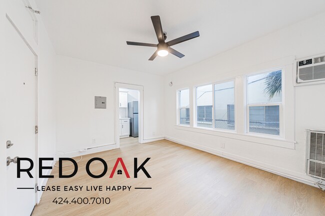 Foto del edificio - 816 S Park View St