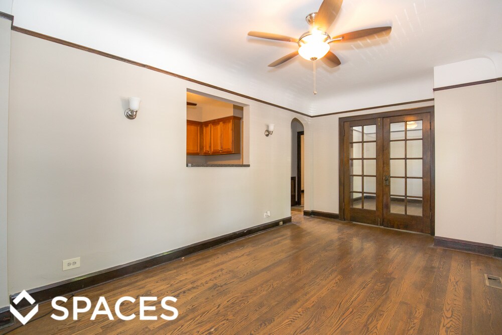 Primary Photo - 1702 N Wolcott Ave