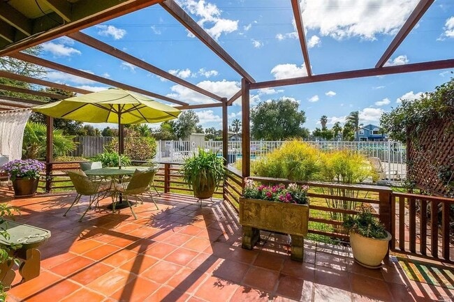 Patio facing the pool - 930 Bel Marin Keys Blvd