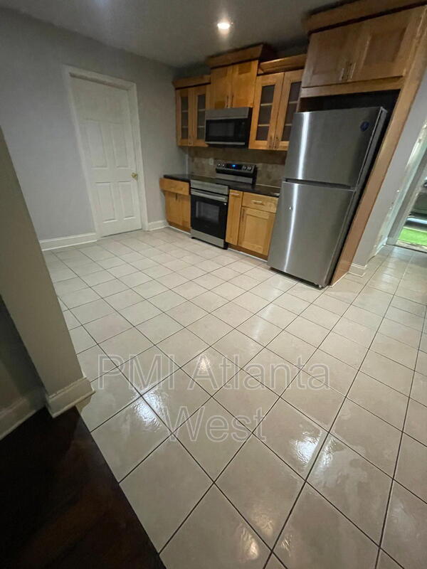 Foto del edificio - 1715 Highland Pl
