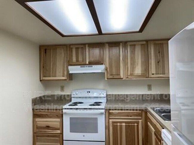 Foto del edificio - 24415 Richards Rd