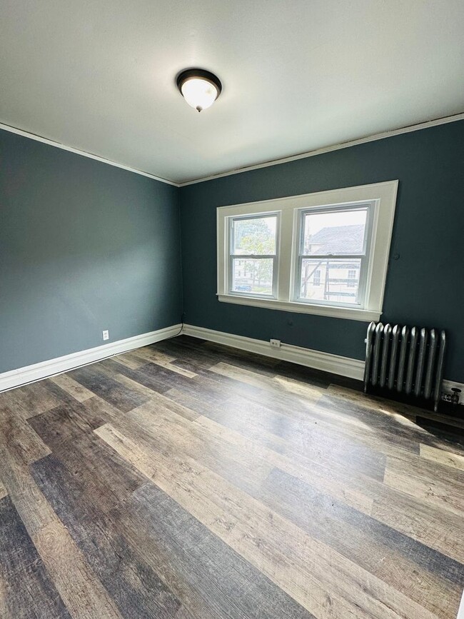 Foto del edificio - 301 E 9th Ave