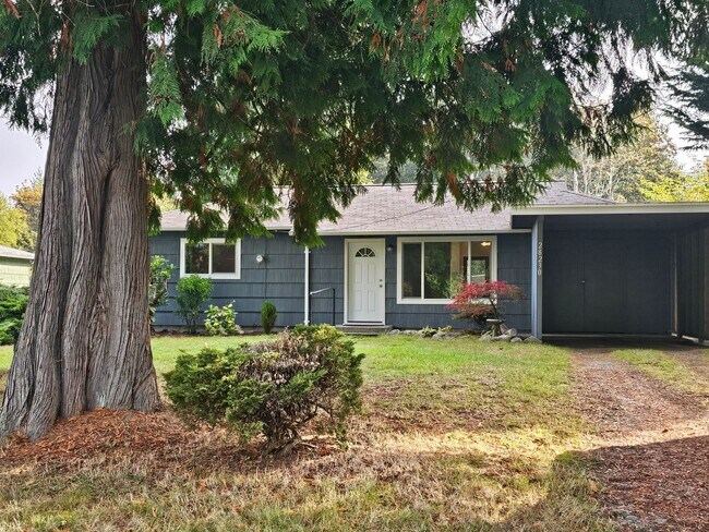 Foto del edificio - West hill Auburn - Darling 3 bed 1 bath ra...