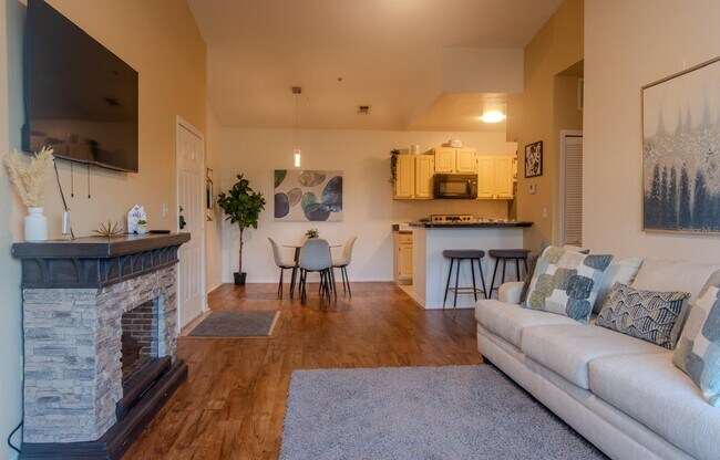 Building Photo - 8911 Legacy Ct