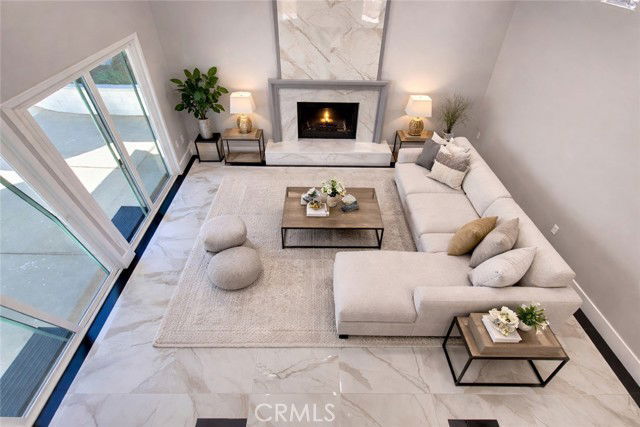 Foto del edificio - 17148 Escalon Dr