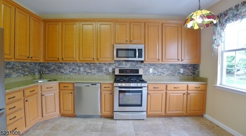 Foto principal - 23 Wildflower Ln