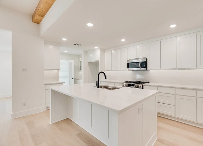 Building Photo - 1632 Merrimac Trl