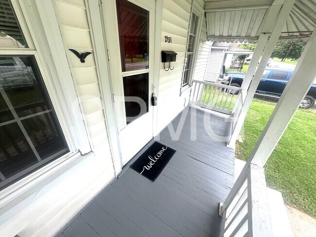 Foto del edificio - 2131 Roanoke Ave SW