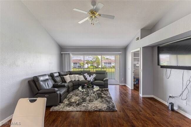 Foto del edificio - 420 Belina Dr