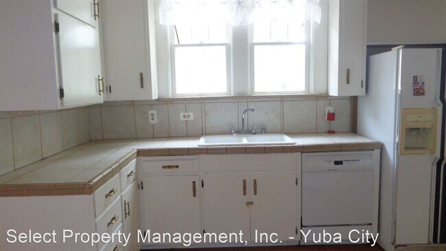 Foto del edificio - 3 br, 2 bath House - 1355 Hazel Street