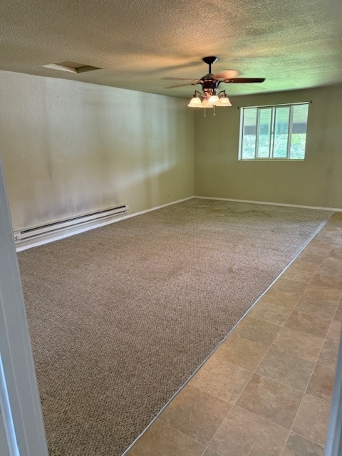 Apt 3- Living area - 1901 La Brant Rd