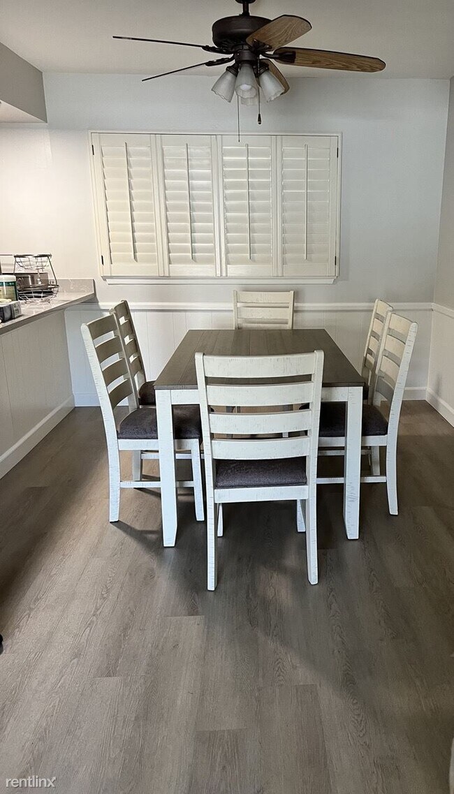 Foto del edificio - 2 br, 2 bath Townhome - 615 South Indian H...