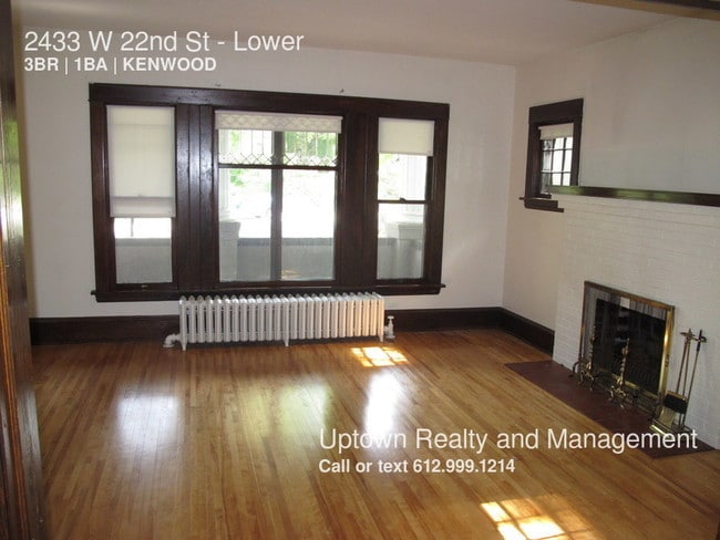 Building Photo - 2433 W 22nd St