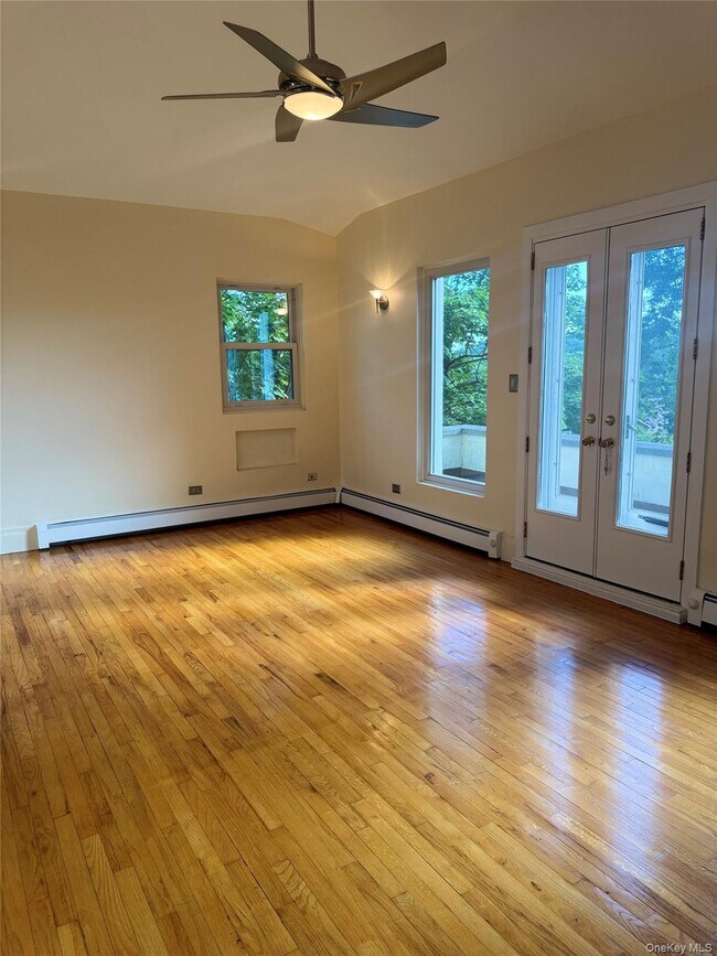Foto del edificio - 5629 Sylvan Ave