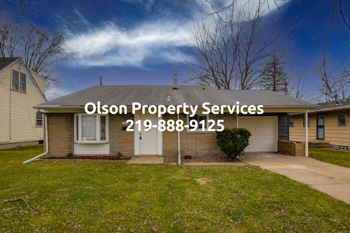 Foto principal - 1330 Cass St