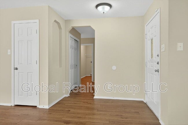 Foto del edificio - 16515 Churchill Cove
