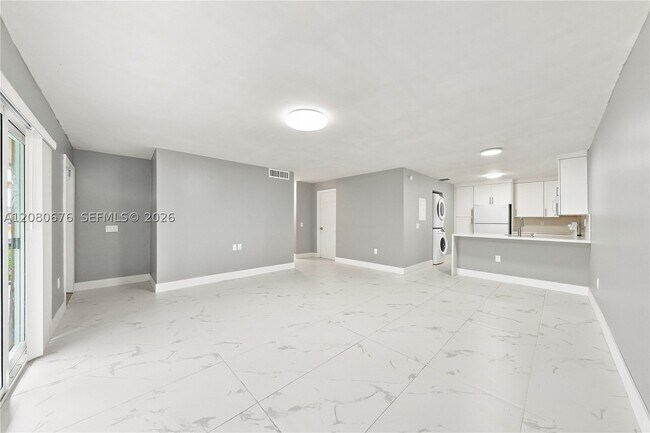 Building Photo - 8410 SW 154th Cir Ct