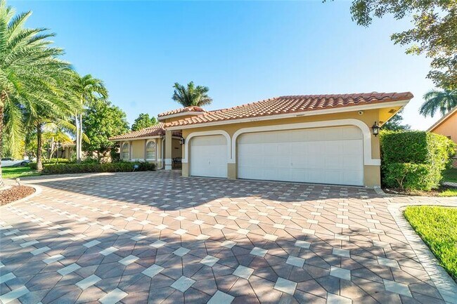 Foto del edificio - 5249 NW 109th Ln