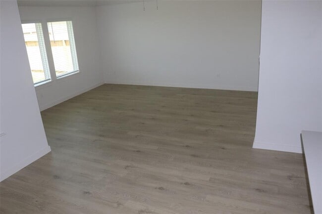 Building Photo - 3807 Wickley Park Way