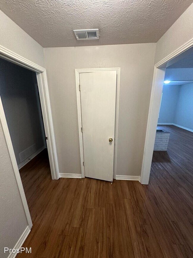 Foto del edificio - 3 br, 2 bath House - 1756 Oakland Blvd